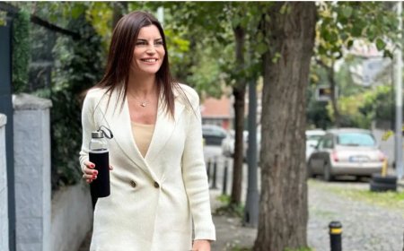 Ece Vahapoğlu: Rektum kanseriyle mücadele ediyorum, hayatımı ertelemiyorum